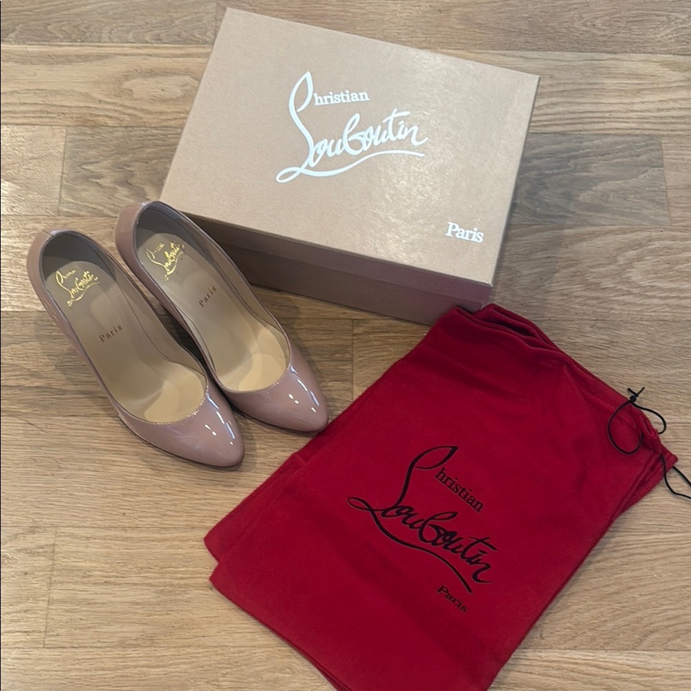 Christian Louboutin Women's Nude Pumps